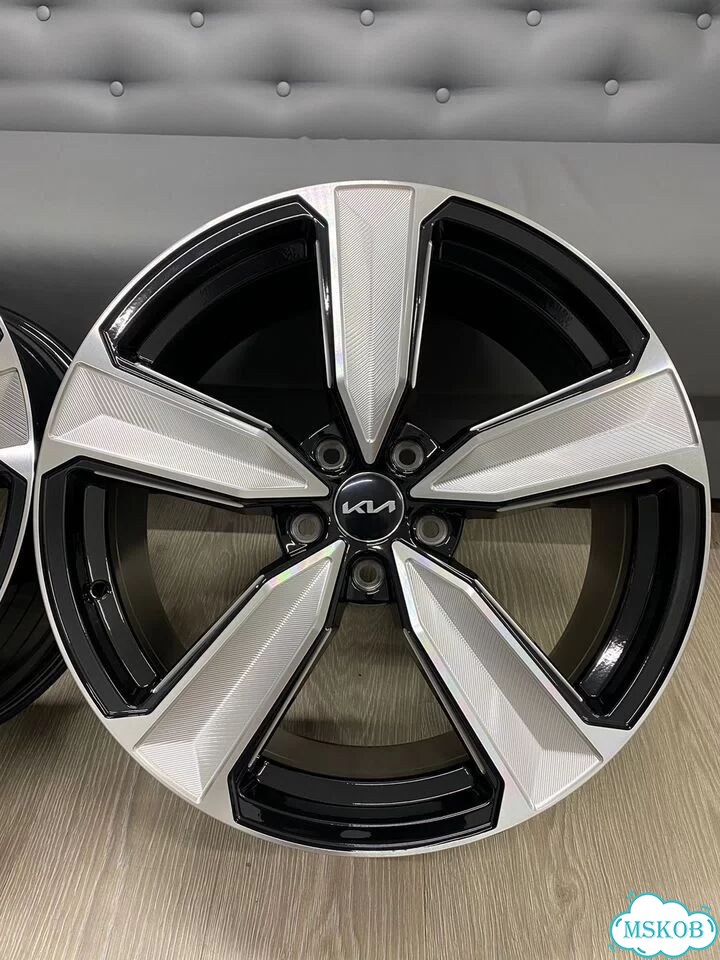 Литые диски Jonway 8.5×R19 5×114.3 фото 6