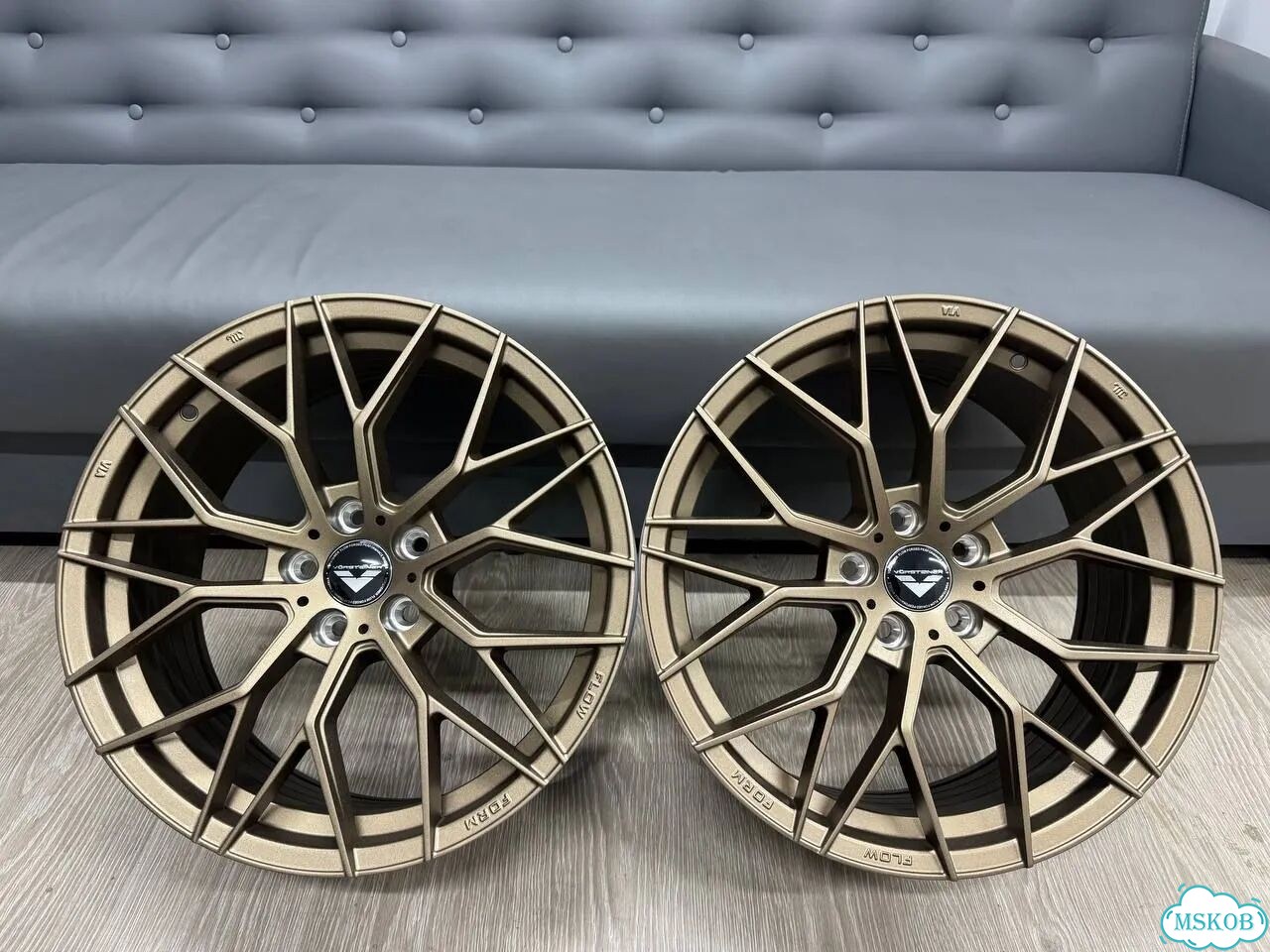 Литые диски Jonway 8.5×R19 5×112 фото 1