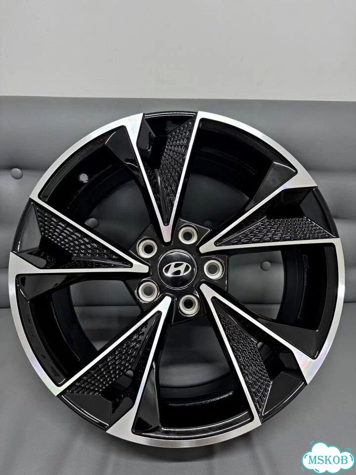 Литые диски Jonway 8×R18 5×114.3 фото 1