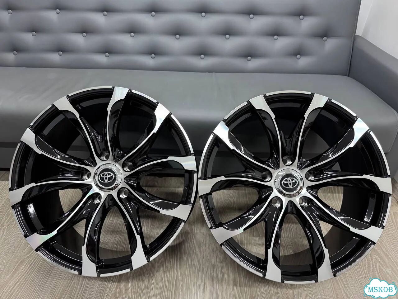 Литые диски Jonway 10×R22 5×150 фото 2