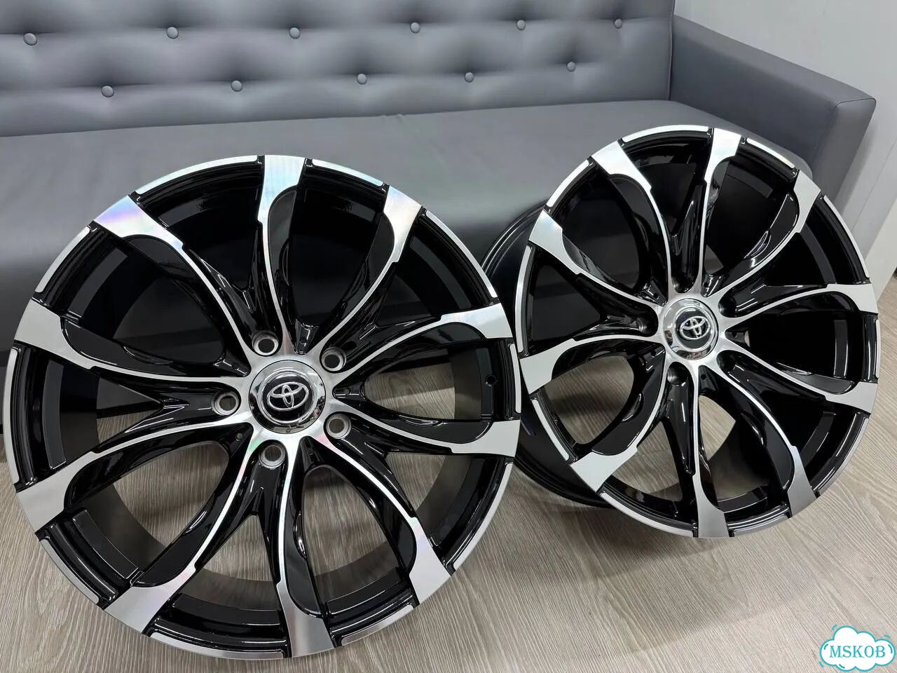 Литые диски Jonway 10×R22 5×150 фото 8