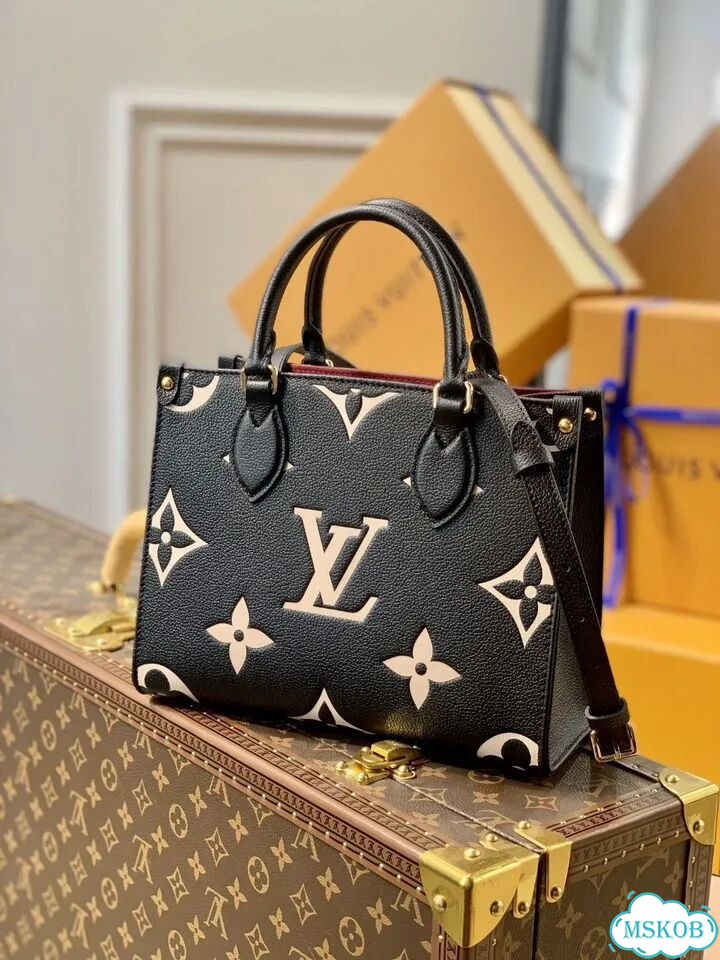 Сумка Louis Vuitton Onthego PM Tote фото 1