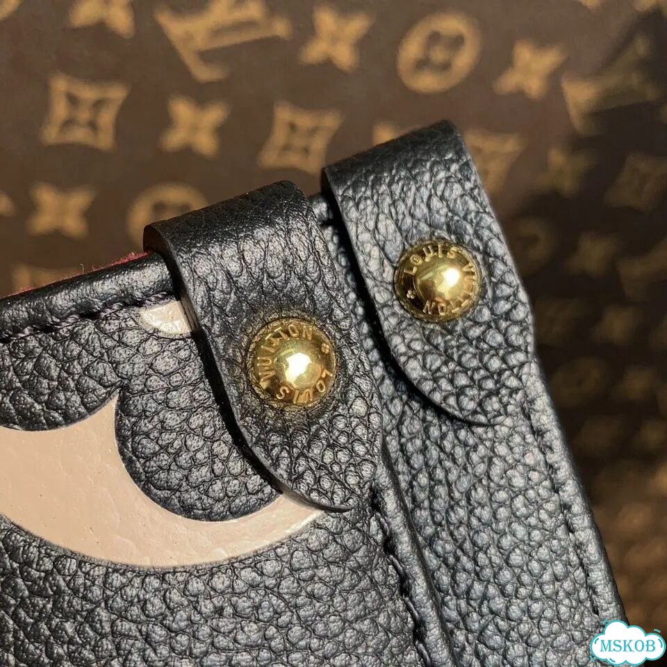 Сумка Louis Vuitton Onthego PM Tote фото 4