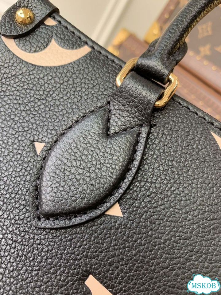 Сумка Louis Vuitton Onthego PM Tote фото 5