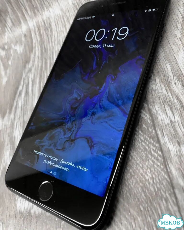 iPhone 7 Plus коллекционный фото 6