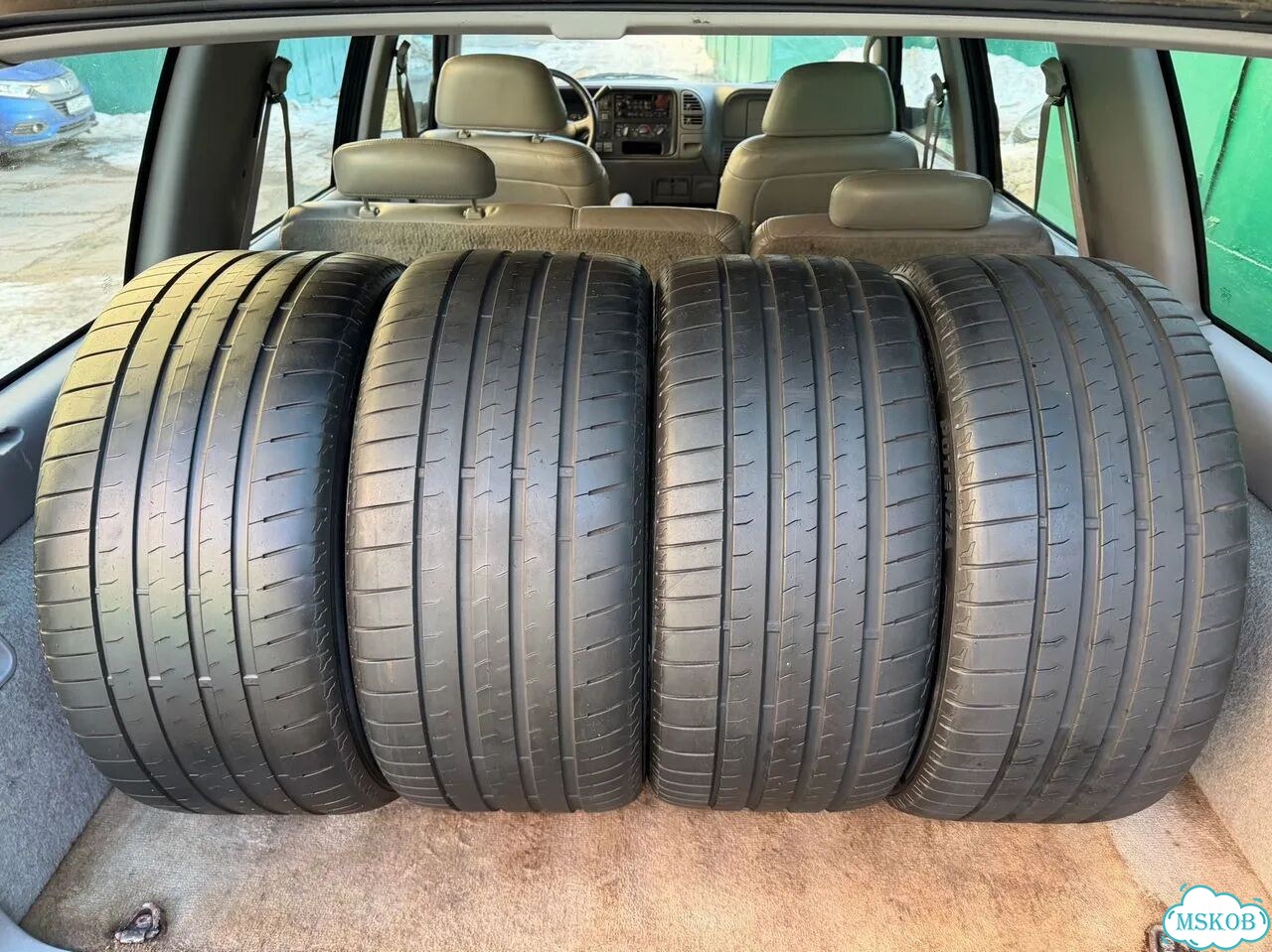 Bridgestone Potenza Sport 275/35 R20 и 285/35 R20 фото 1