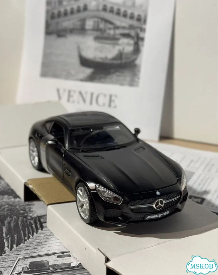 Машинка Mercedes-Benz GT Amg 63 S фото 4