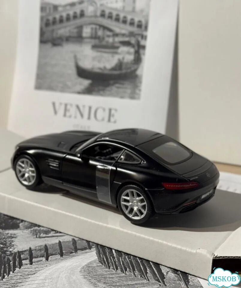 Машинка Mercedes-Benz GT Amg 63 S фото 5